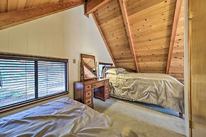 6 Mi to Yosemite National Park: Retreat w/ Deck!