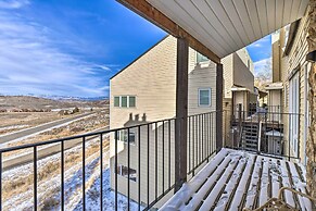 Ski-in/ski-out Retreat: Walk to Granby Ranch!