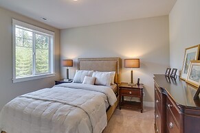 Spacious Carnation Home w/ Grill & Large Yard