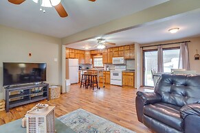 Shell Knob Home w/ Fire Pit, Near Table Rock Lake!