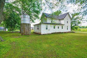 Spacious Missouri Vacation Rental w/ Fire Pit!
