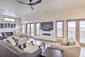 Spacious Recently Built Home < 1 Mi to Lake!