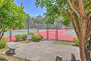 Peaceful Getaway on Silverado Golf Course w/ Patio