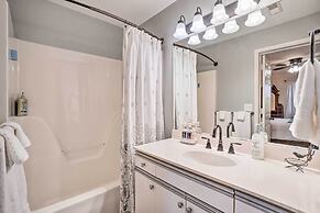 Family-friendly Condo ~ 3 Mi to Branson Landing