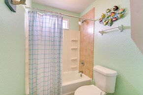 Walk to Gulf: Surfside Beach Home w/ Deck