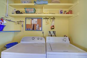 Walk to Gulf: Surfside Beach Home w/ Deck