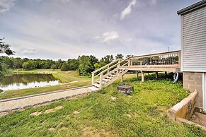 Cozy Missouri Retreat w/ Pool, Pond & Fire Pit!