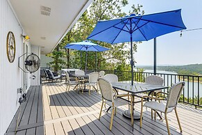 Table Rock Lake Hideaway w/ Deck: Bring Your Boat!