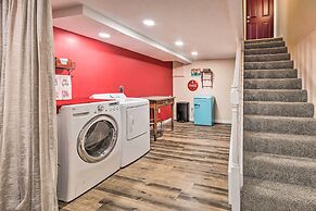 Stylish Vacation Rental - Walk to Isu!