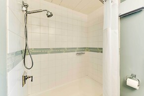 'the Nest' Gorgeous Waterfront La Conner Getaway!