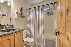 Near Hiking + Wineries: Arnold Cabin w/ Deck!