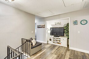 Waterfront Yard, Dock + Game Room: Linn Creek Home