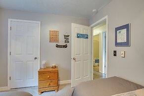 Walkable Lead Condo: 5 Mi to Terry Peak Ski Area!