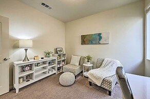 Visalia Home w/ Yard: 4 Mi to Downtown!