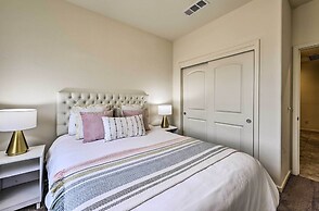 Visalia Home w/ Yard: 4 Mi to Downtown!