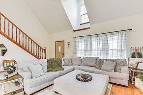 Williamstown Gem w/ Private Pool & Hot Tub!