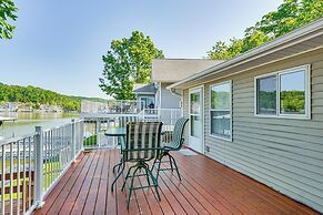 Private Dock on Fishing Cove: Camdenton Getaway