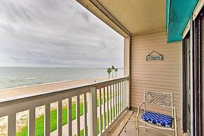 Waterfront Corpus Christi Escape w/ Pool Access!