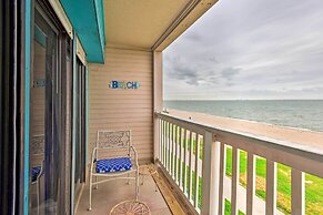 Waterfront Corpus Christi Escape w/ Pool Access!