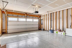 Spacious Home w/ Patio Near Fishers!