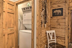 'spirit Wolf' Resort Cabin - Ideal Ozark Location!