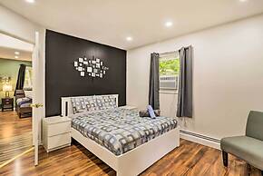 12 Mi to Camelback Ski Resort: Home w/ Decks!