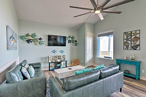 Oceanfront Freeport House w/ Private Beach!