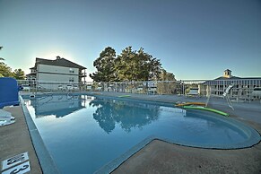 Walk-in Condo: Amenities, 3 Mi to Branson Landing!