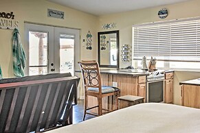 Albuquerque Studio With Shared Pool & Fire Pit!