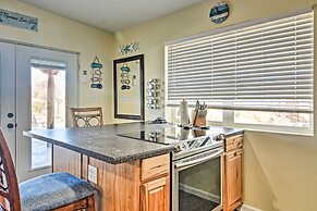 Albuquerque Studio With Shared Pool & Fire Pit!