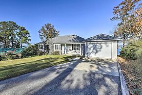 Beautiful Waterfront Getaway w/ Dock!