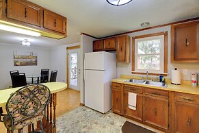 Bluefield Home w/ Covered Deck - Near Parks!