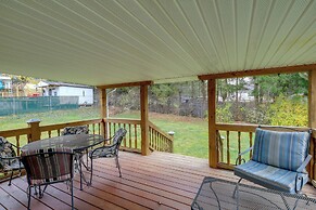 Bluefield Home w/ Covered Deck - Near Parks!