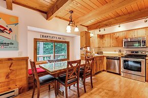 Bartlett Vacation Rental w/ Wraparound Deck!