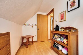 Bartlett Vacation Rental w/ Wraparound Deck!