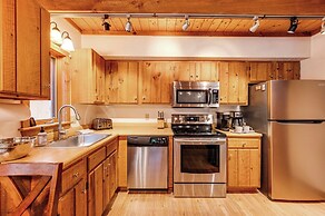 Bartlett Vacation Rental w/ Wraparound Deck!