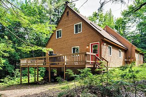 Bartlett Vacation Rental w/ Wraparound Deck!