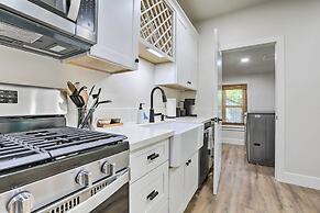 Boho-chic Folsom Retreat: Walkable Location!