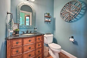 Blue Birds Perch: Stunning Home on Private Hilltop