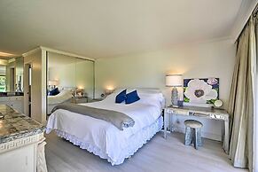 Bright & Airy Napa Condo W/patio on Golf Course!