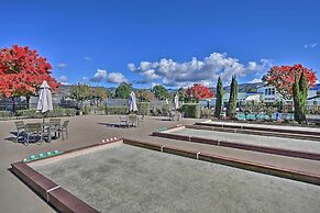 Bright & Airy Napa Condo W/patio on Golf Course!