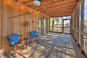 Waterfront Deck: Home on Ouachita River!