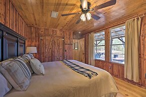 Waterfront Deck: Home on Ouachita River!