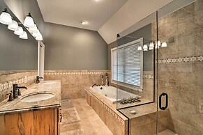 Mountain-view Franklin Retreat: Near Hiking!