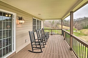 Mountain-view Franklin Retreat: Near Hiking!