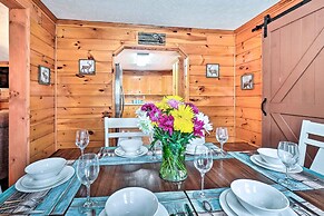 Charming Jamestown Cabin w/ Large Backyard!