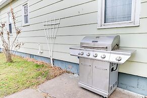 Charming Family Home ~ 4 Mi to Granite Peak!