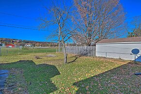 Charming Family Home ~ 4 Mi to Granite Peak!
