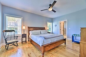 Charming Lake Erie Getaway: Walk to Beach!