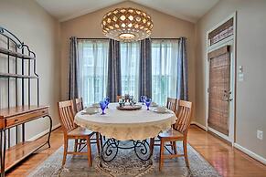 Great for Groups: Bayside Resort Home w/ Patio